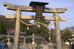尾崎八幡宮.jpg